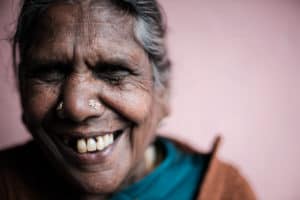 A elder woman with a big smile in Sri Lanka - Pics Of Asia Phototours And Workshops