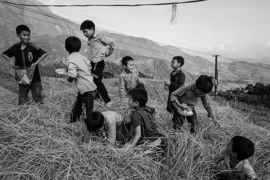 Capturing children playing in North Vietnam with Pics of Asia