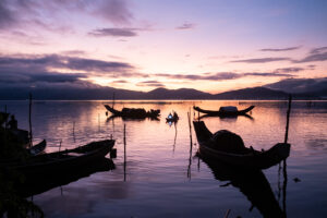 Sunrise photography workshop over the lagoons of Vietnam in 2022 with Pics of Asia